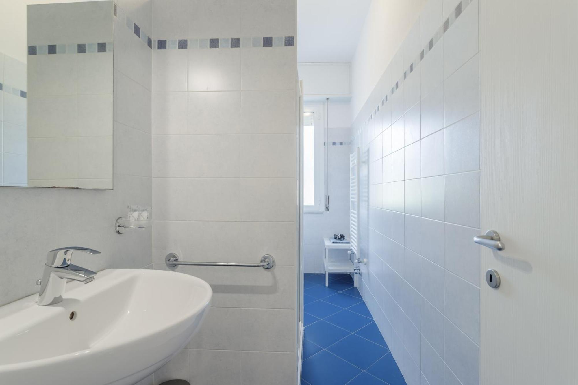 Residence Mizar Pietra Ligure Exterior foto